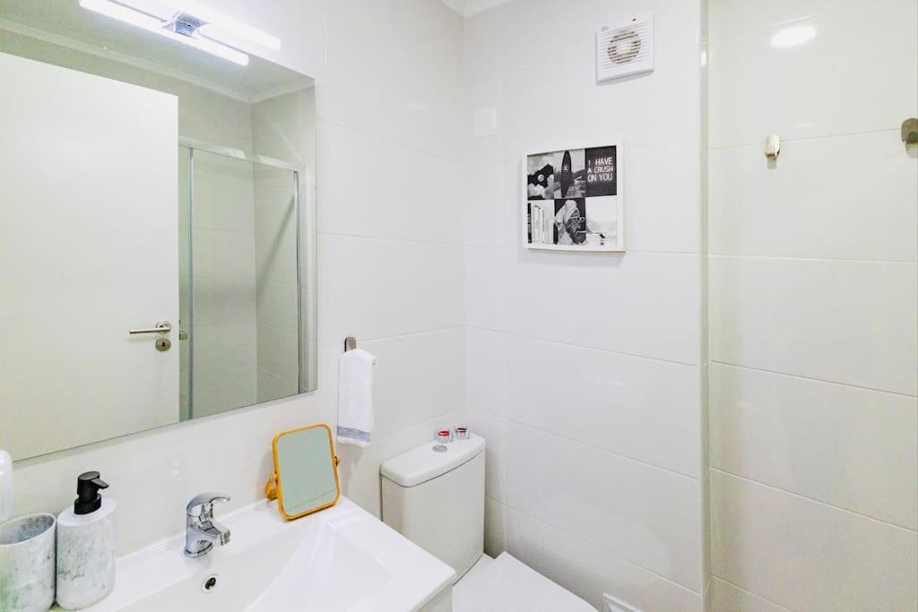 Modern 3 Bedroom Flat In Lisboa Eksteriør bilde